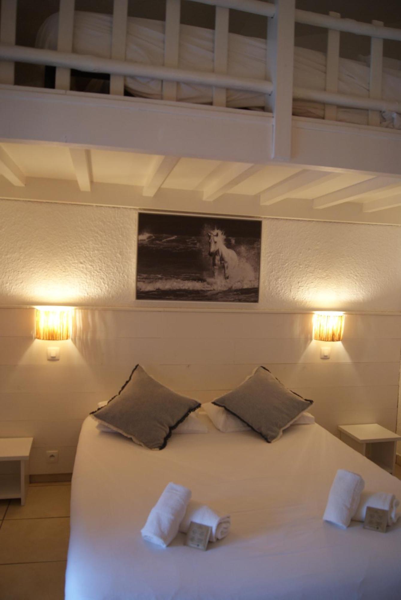Les Rizieres Hotel Сен Мари де ла Мер Екстериор снимка